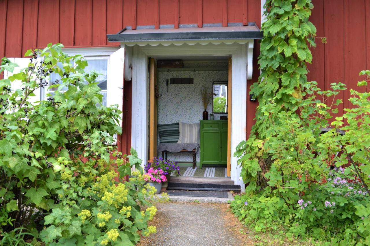 Rustik Stuga Med Lantlig Kaensla Naera Oerebro City Eksteriør bilde
