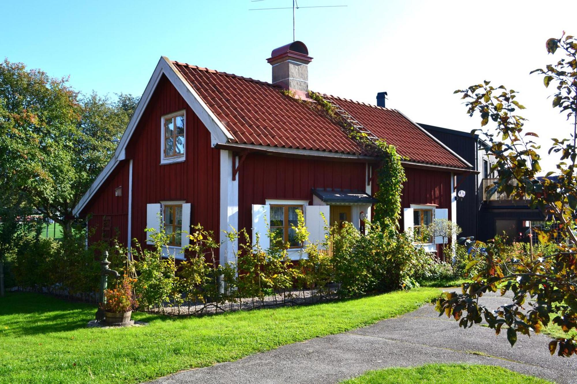 Rustik Stuga Med Lantlig Kaensla Naera Oerebro City Eksteriør bilde
